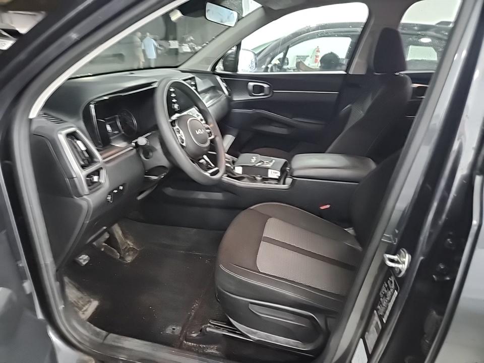 2022 Kia Sorento LX FWD