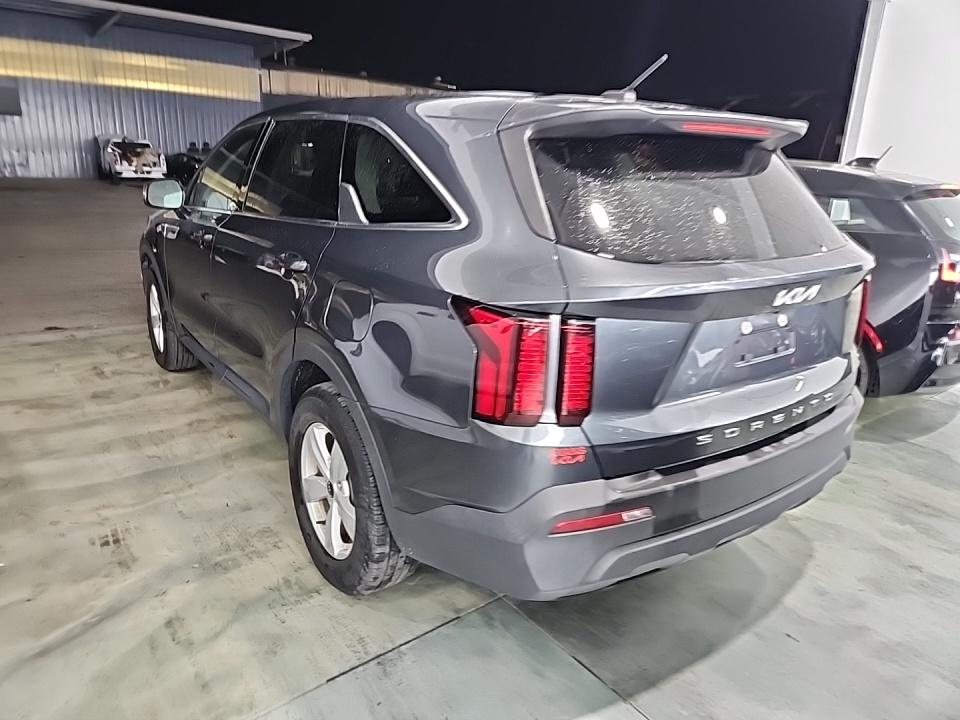 2022 Kia Sorento LX FWD