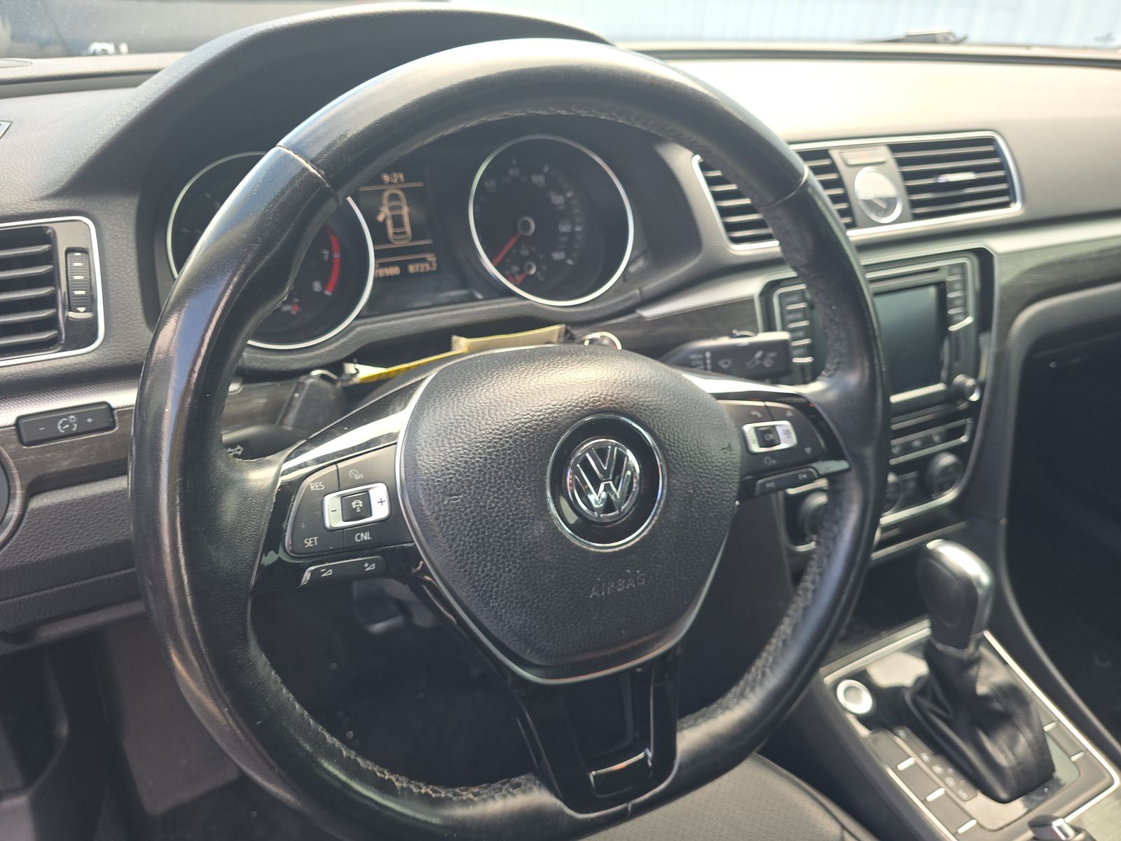 2016 Volkswagen Passat 1.8T SE FWD