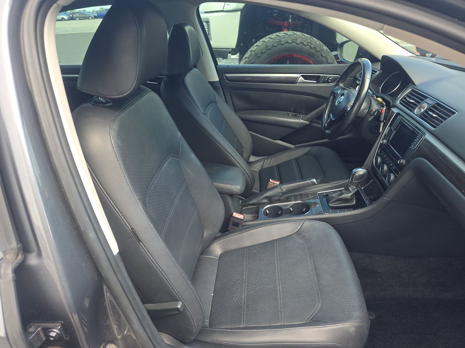 2016 Volkswagen Passat 1.8T SE FWD