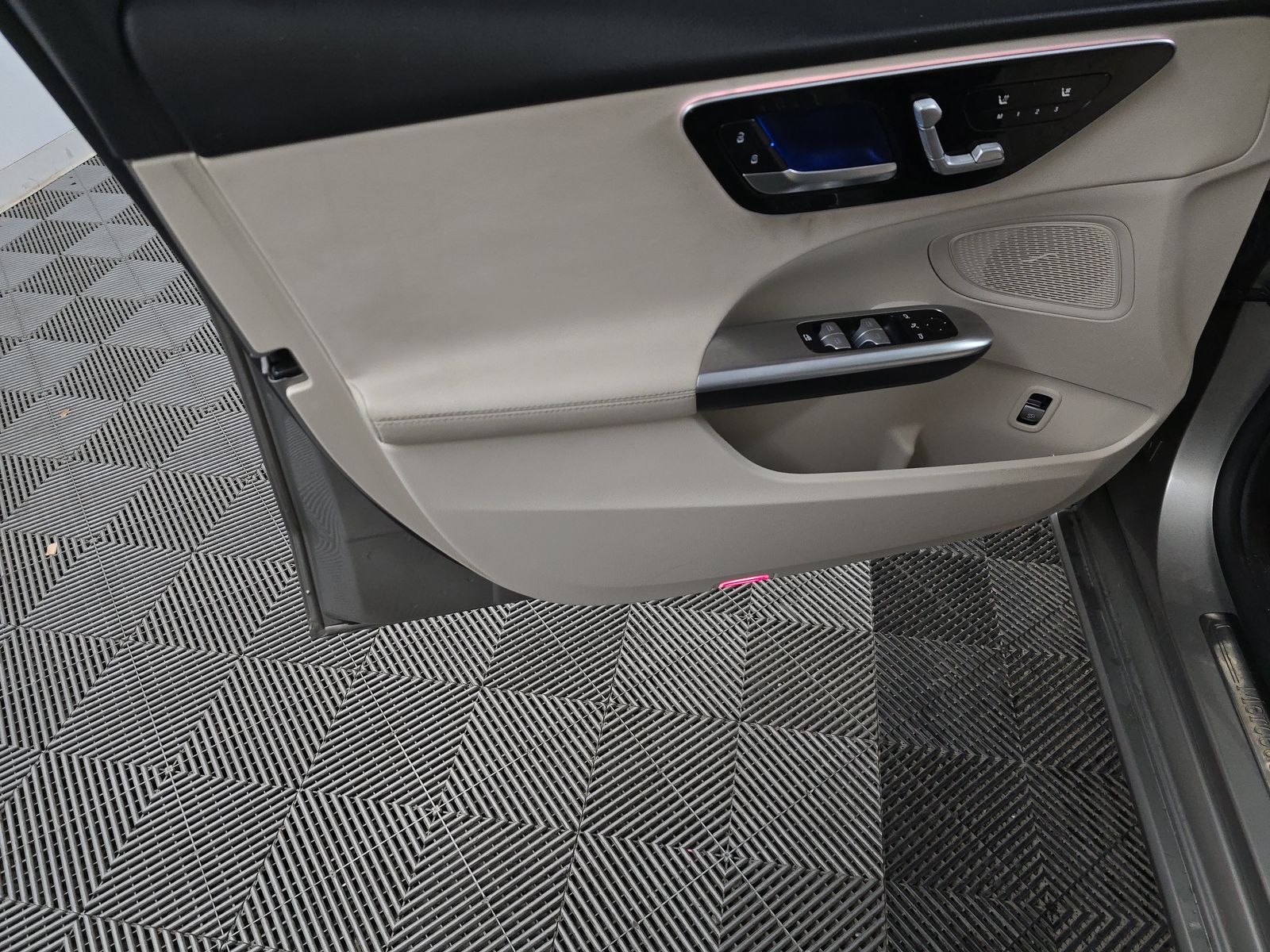 2022 Mercedes-Benz C-Class C 300 RWD