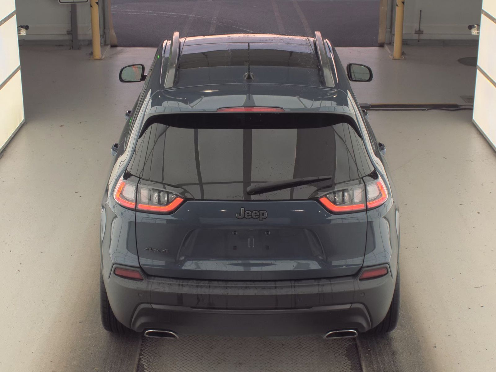 2021 Jeep Cherokee Latitude Lux 80th Anniversary AWD