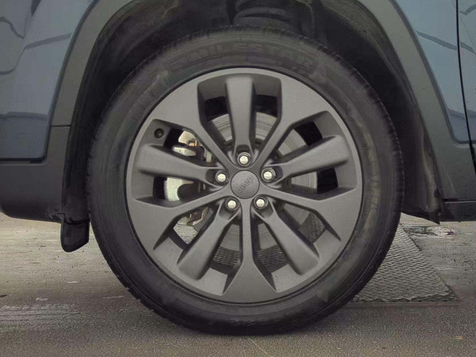 2021 Jeep Cherokee Latitude Lux 80th Anniversary AWD