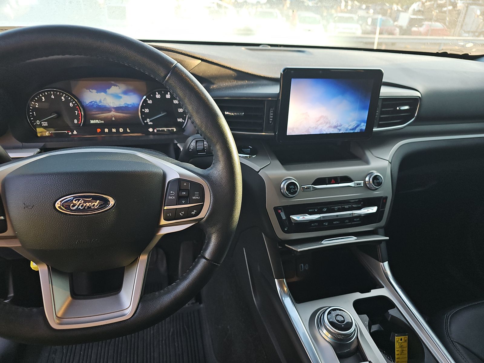 2022 Ford Explorer XLT AWD