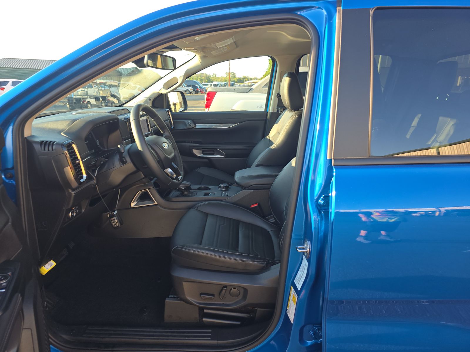 2024 Ford Ranger LARIAT AWD