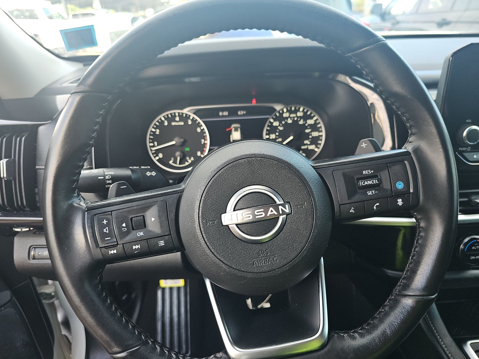 2024 Nissan Pathfinder SV AWD