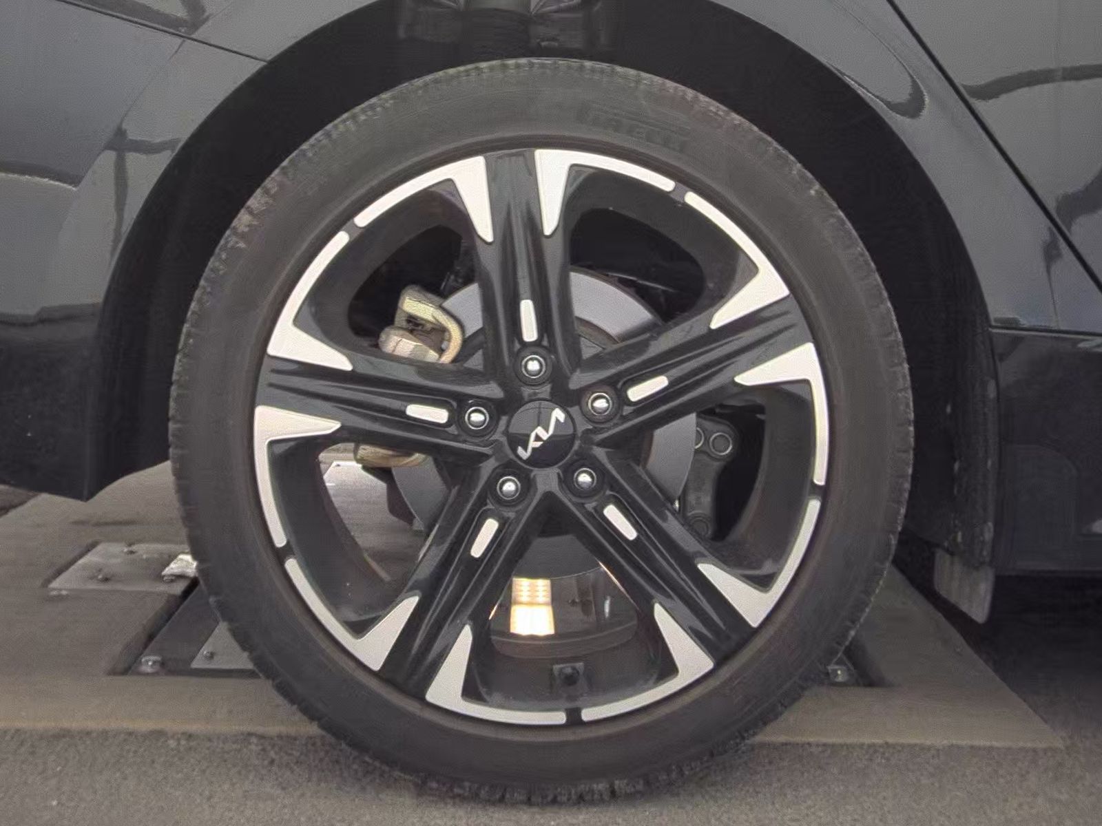 2023 Kia K5 GT-Line FWD