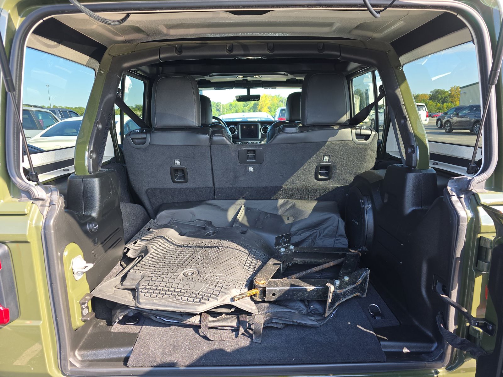 2021 Jeep Wrangler Unlimited Sahara Altitude Edition AWD