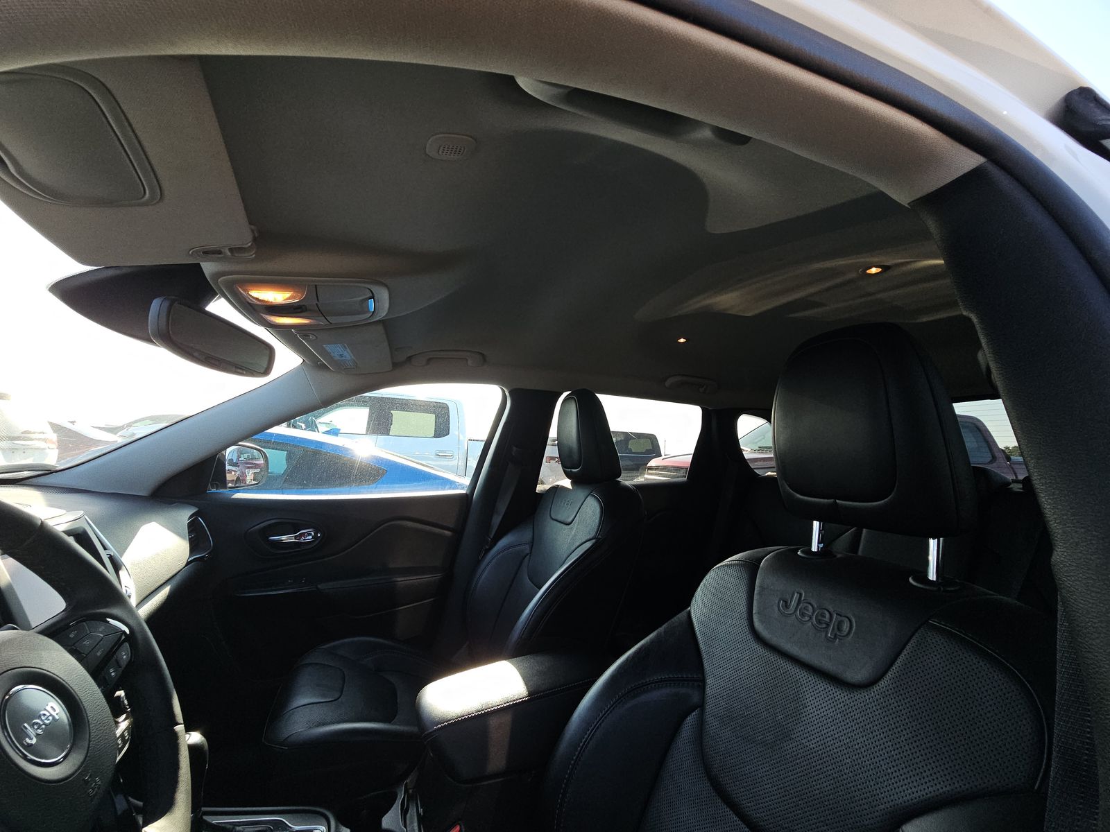 2023 Jeep Cherokee Altitude Lux AWD