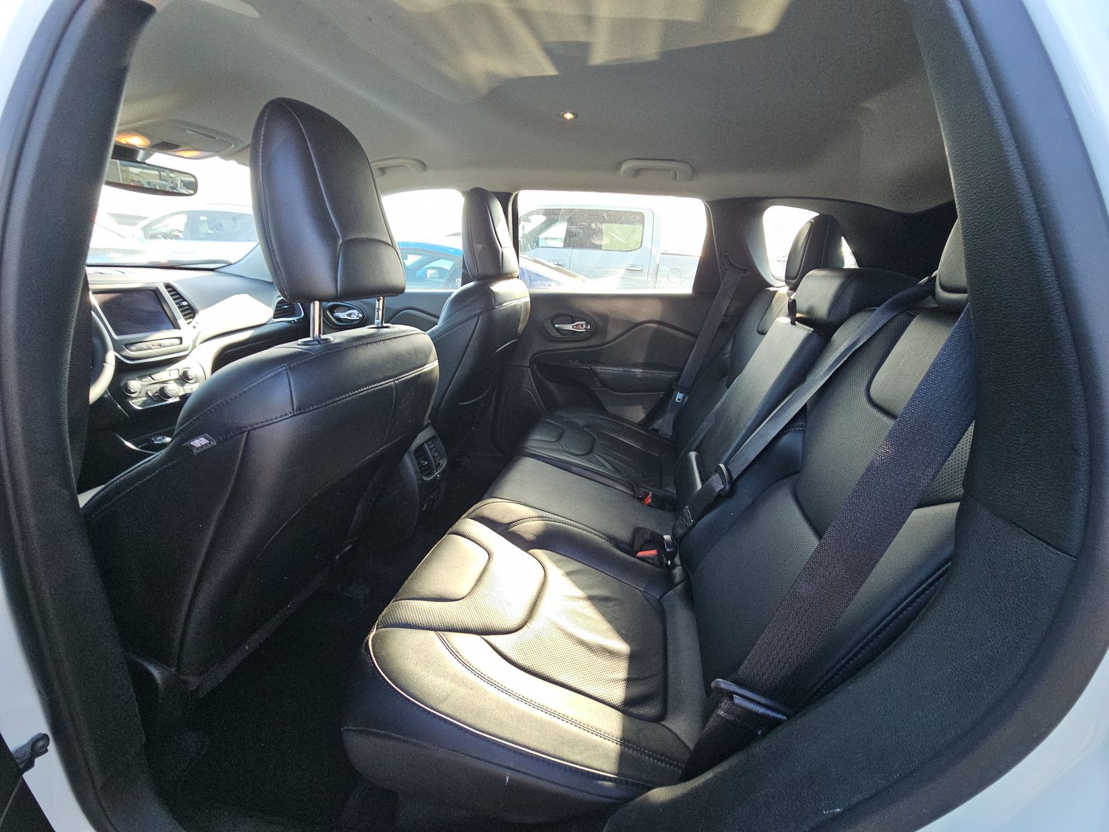 2023 Jeep Cherokee Altitude Lux AWD