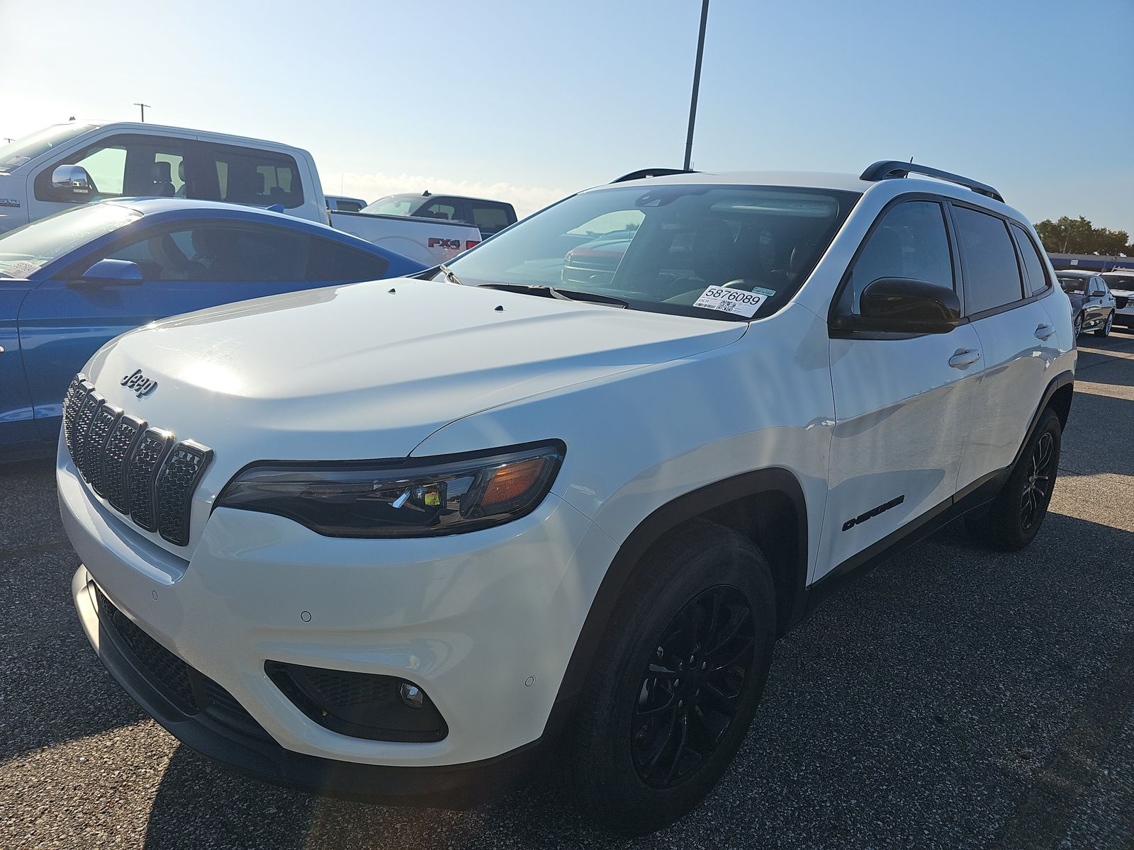 2023 Jeep Cherokee Altitude Lux AWD