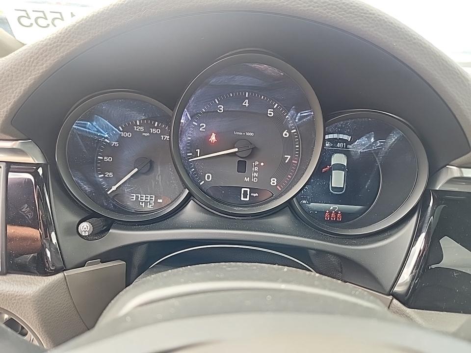2023 Porsche Macan Base AWD