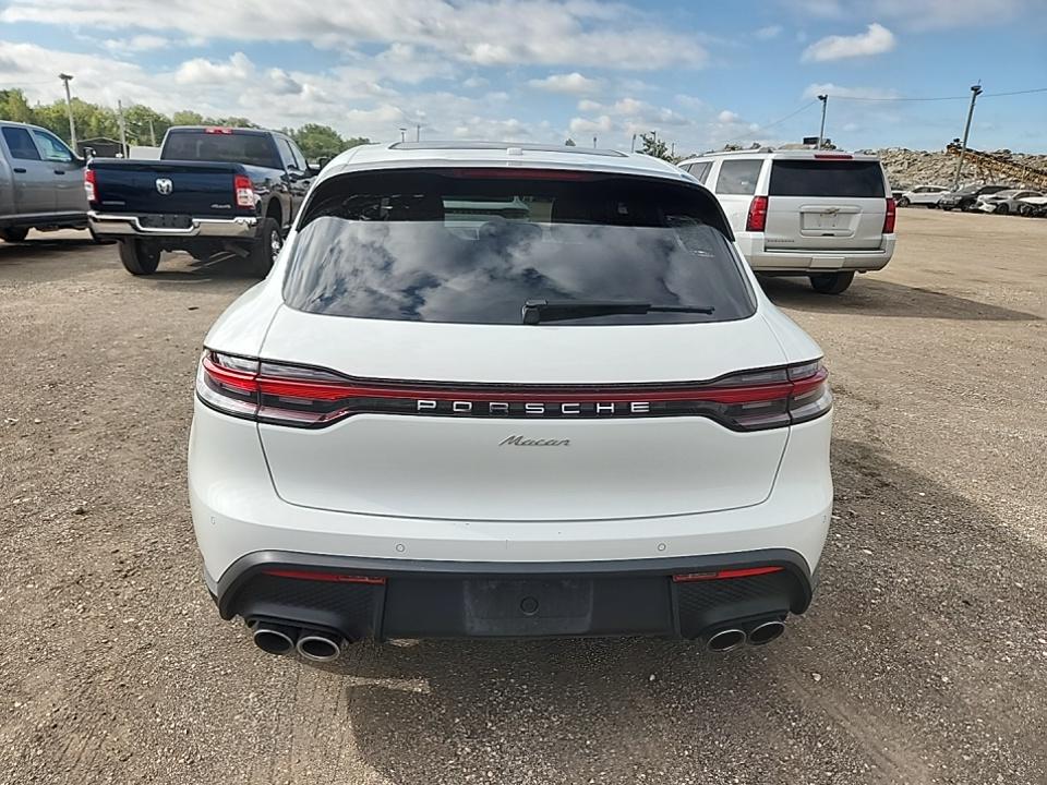 2023 Porsche Macan Base AWD