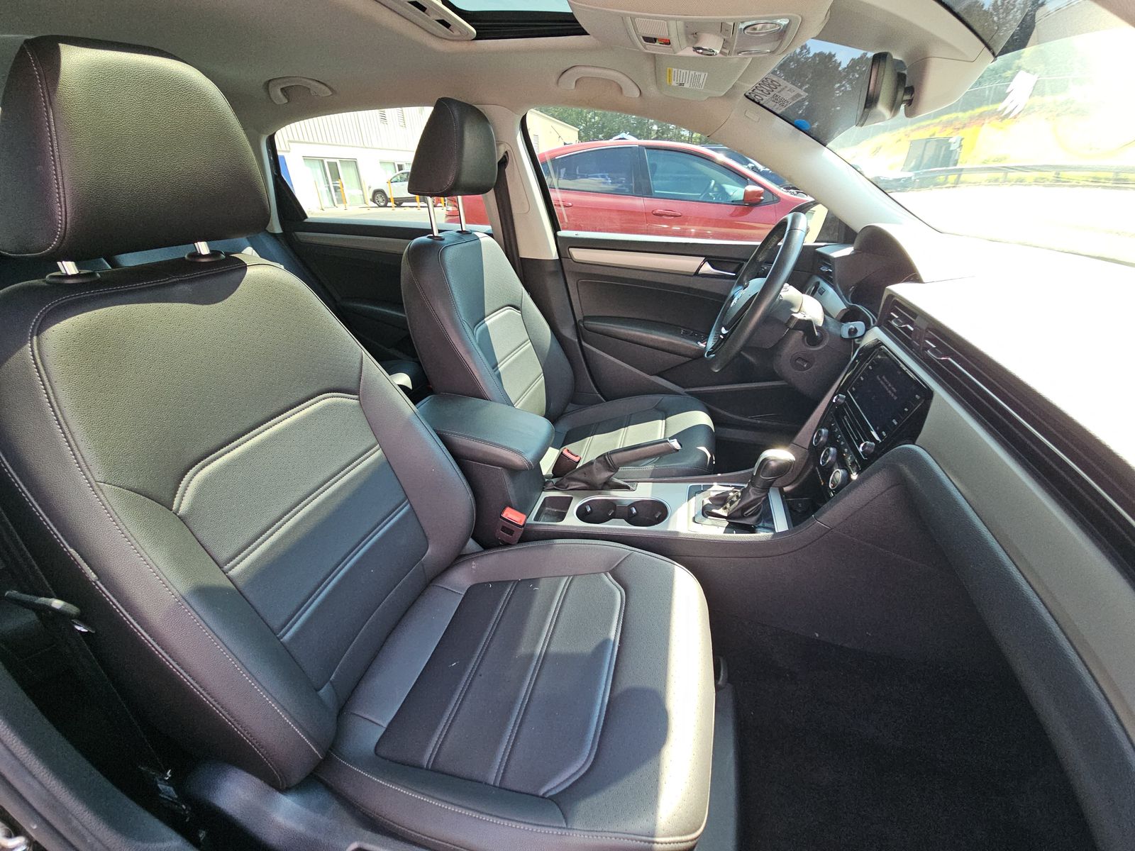 2021 Volkswagen Passat 2.0T SE FWD