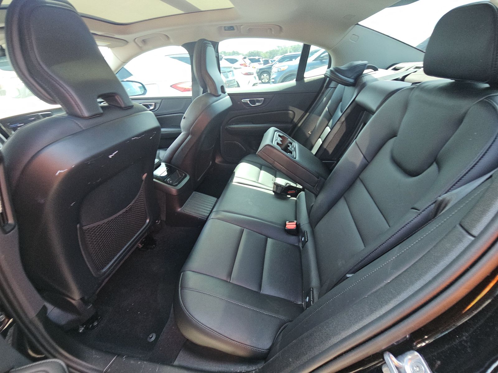 2022 Volvo S60 Recharge T8 Inscription AWD