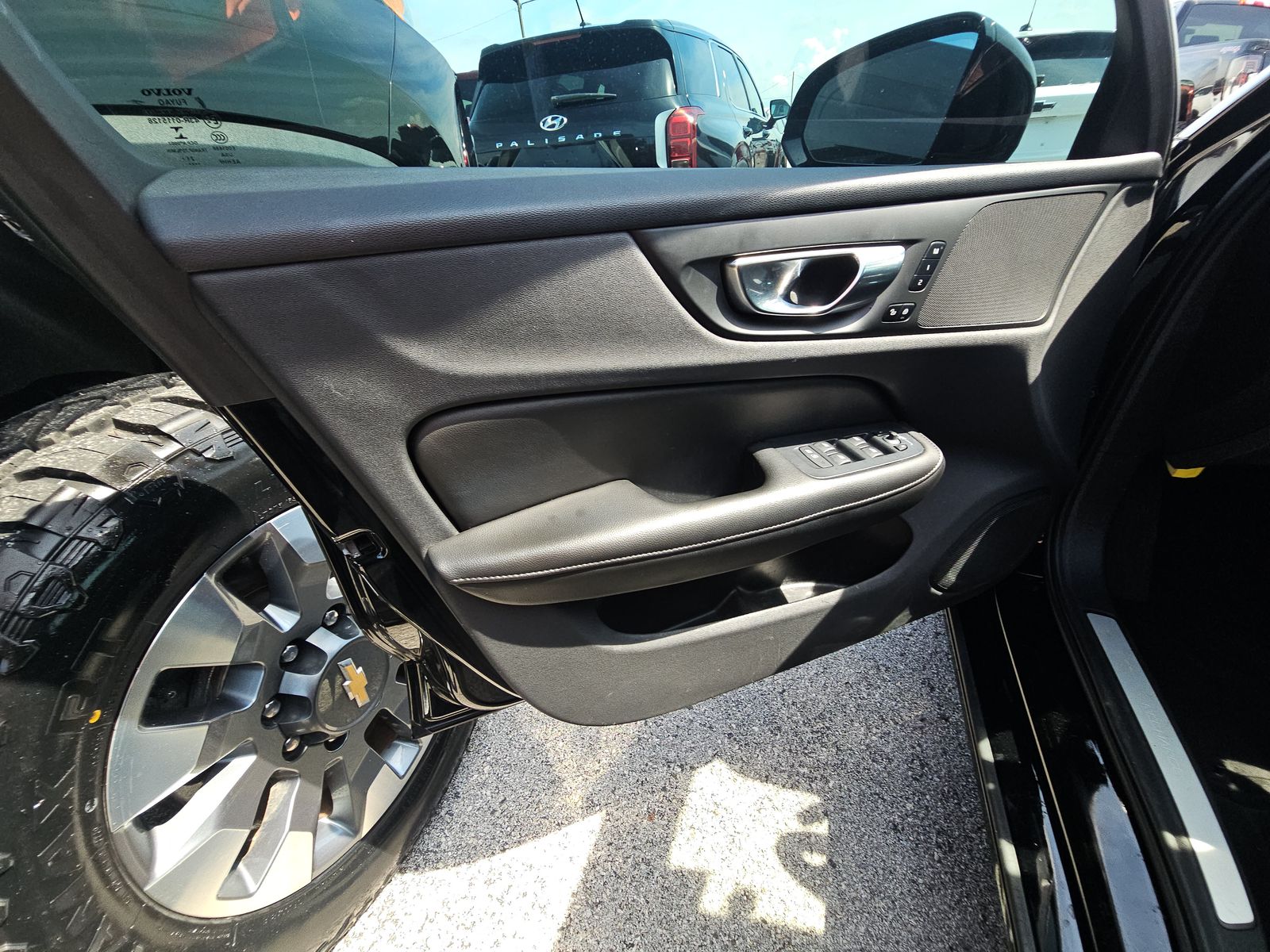 2022 Volvo S60 Recharge T8 Inscription AWD