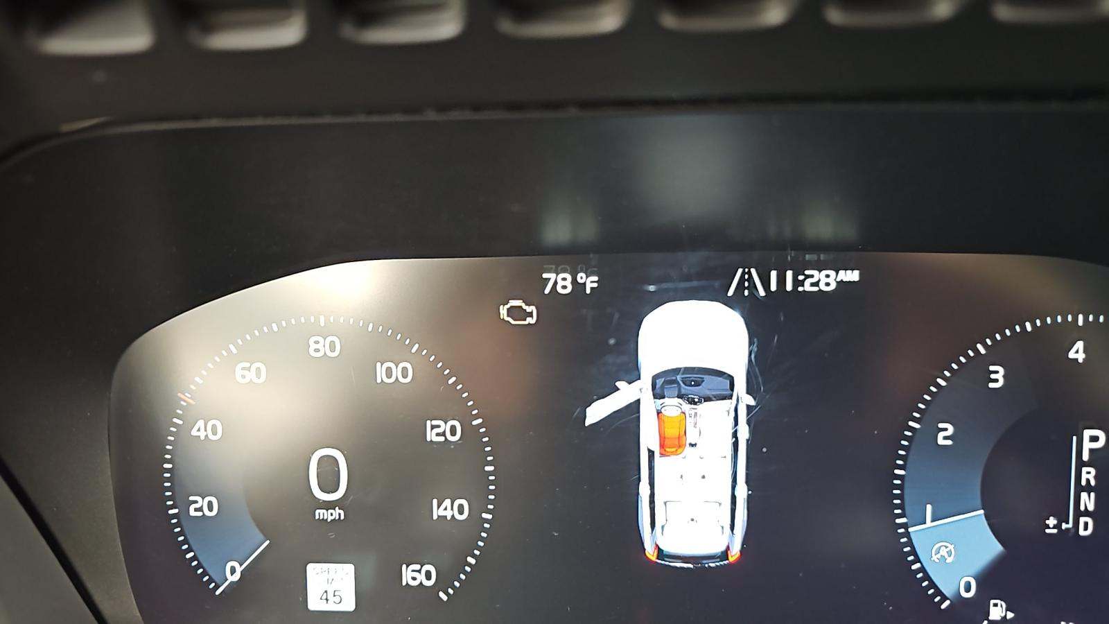 2018 Volvo XC90 T5 Momentum AWD