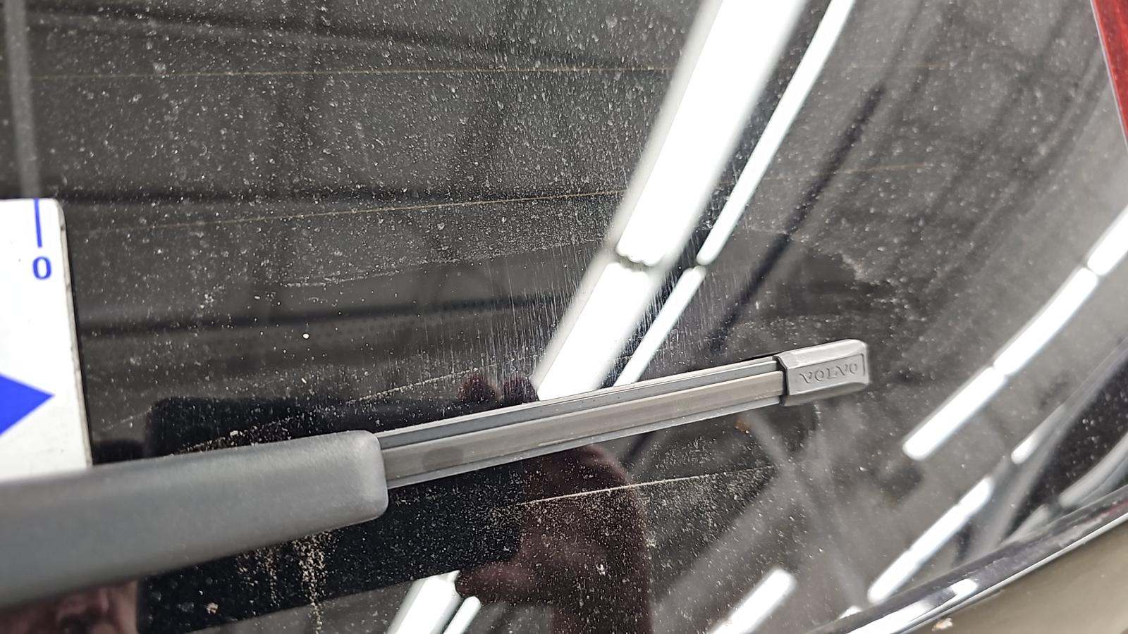 2018 Volvo XC90 T5 Momentum AWD