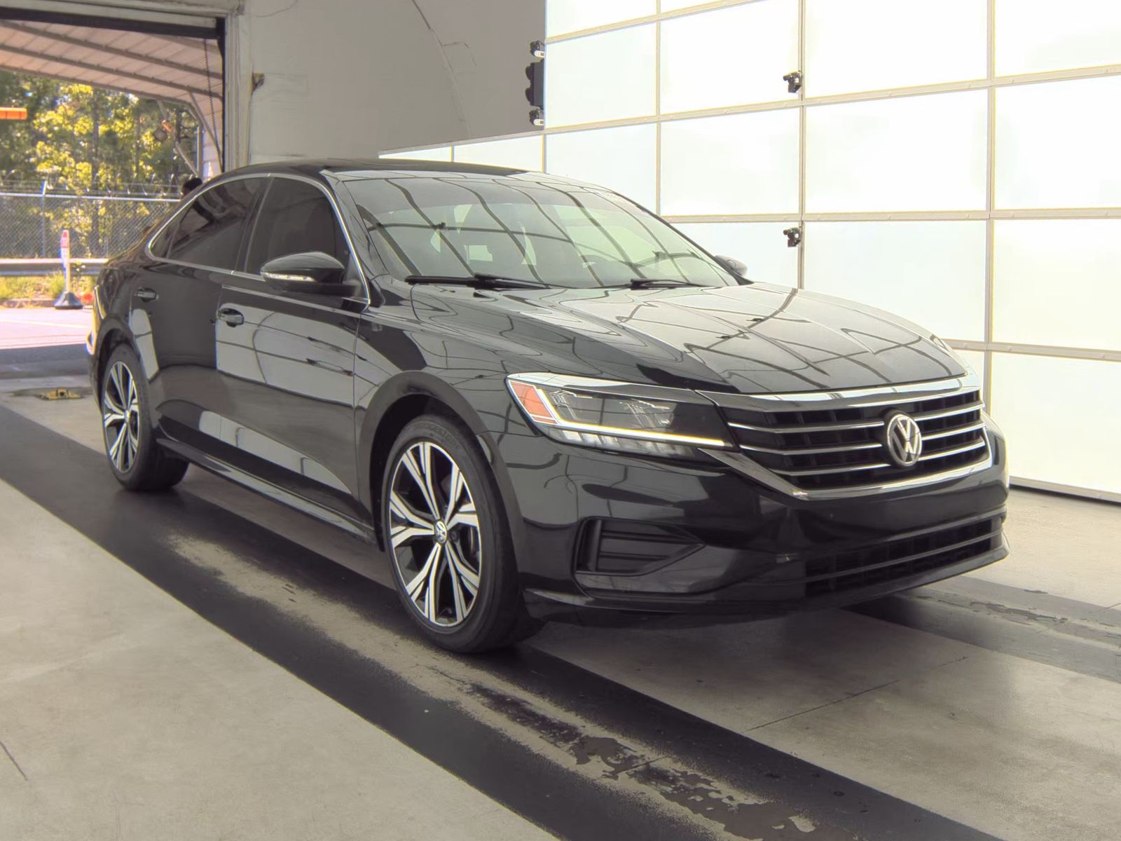 2021 Volkswagen Passat 2.0T SE FWD