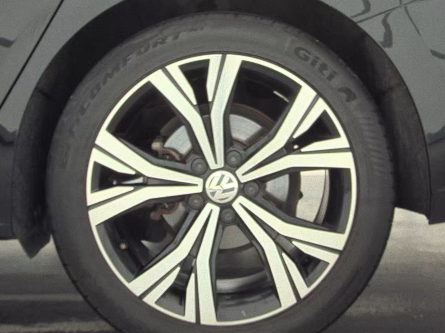 2021 Volkswagen Passat 2.0T SE FWD
