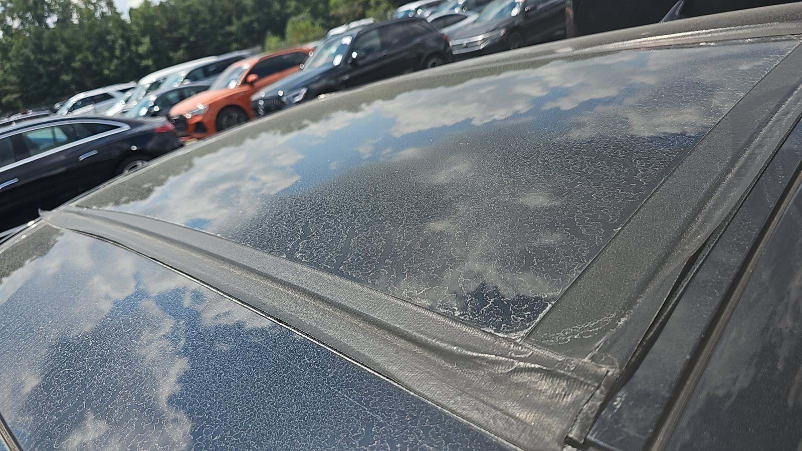 2020 Toyota Camry XSE FWD