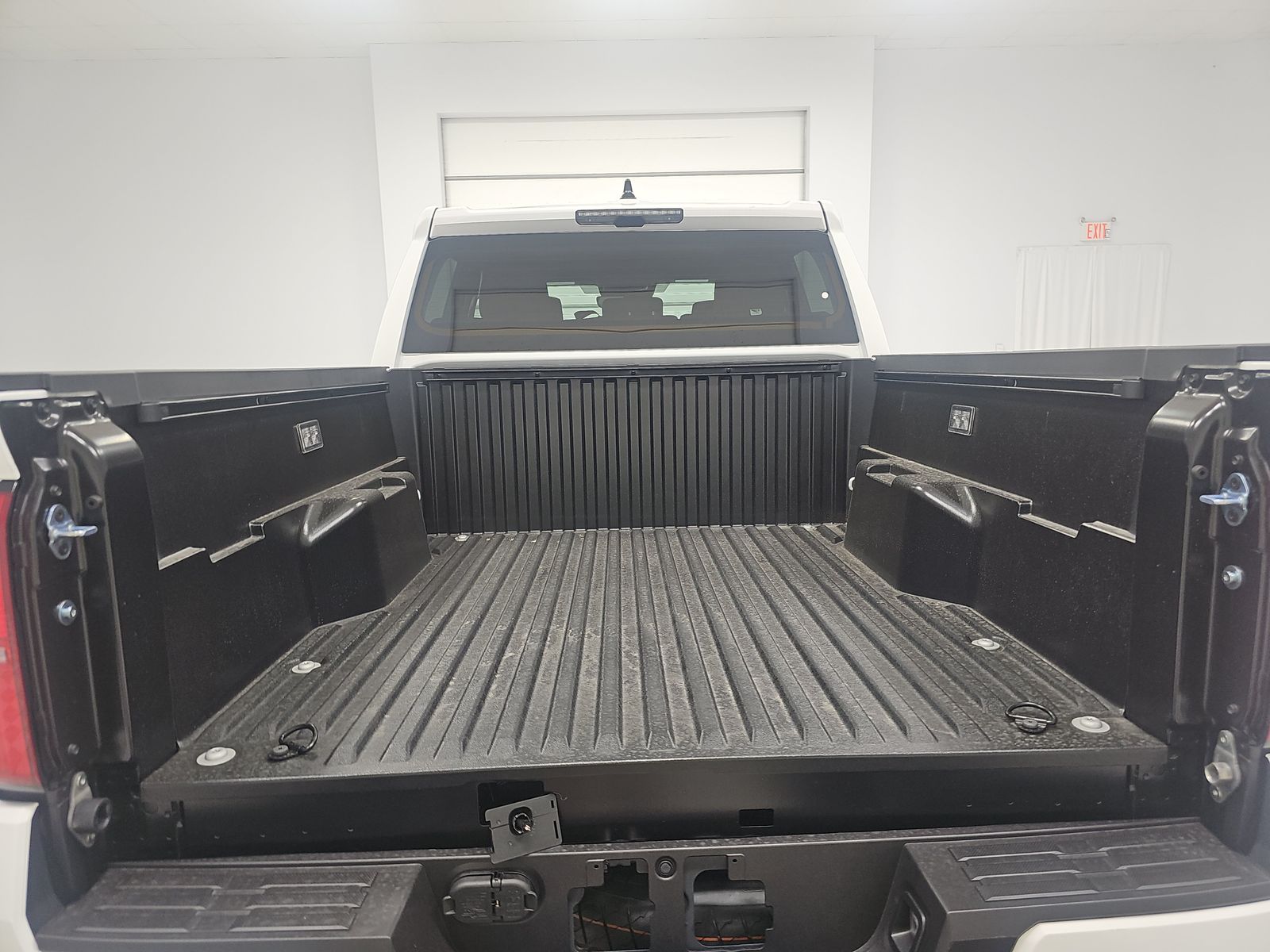 2025 Toyota Tacoma TRD Off-Road AWD