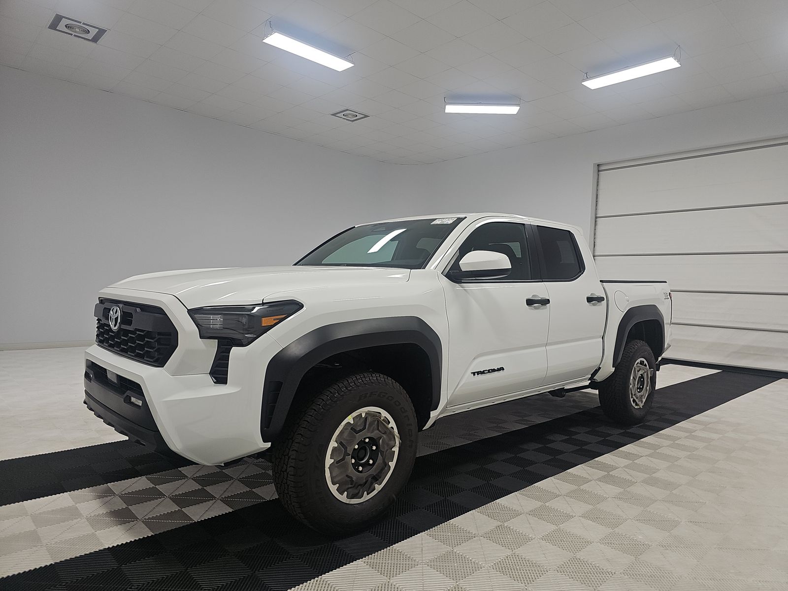 2025 Toyota Tacoma TRD Off-Road AWD