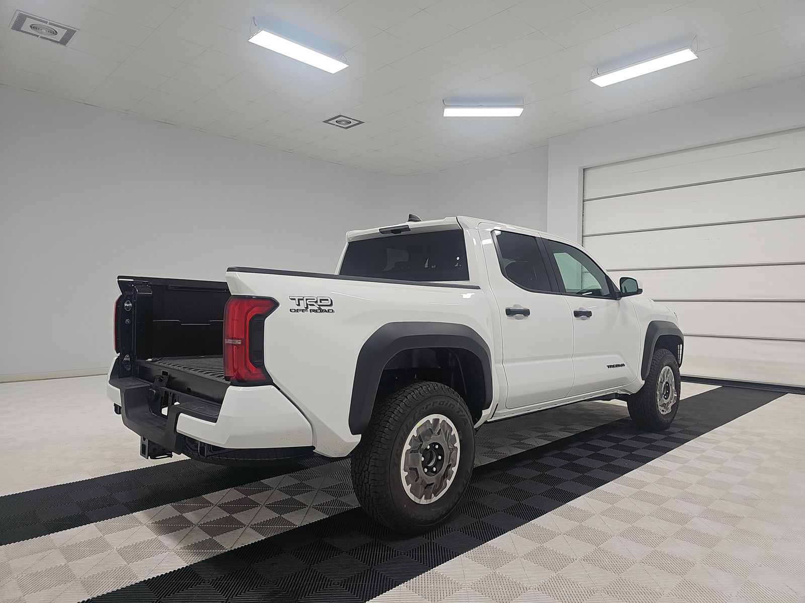 2025 Toyota Tacoma TRD Off-Road AWD