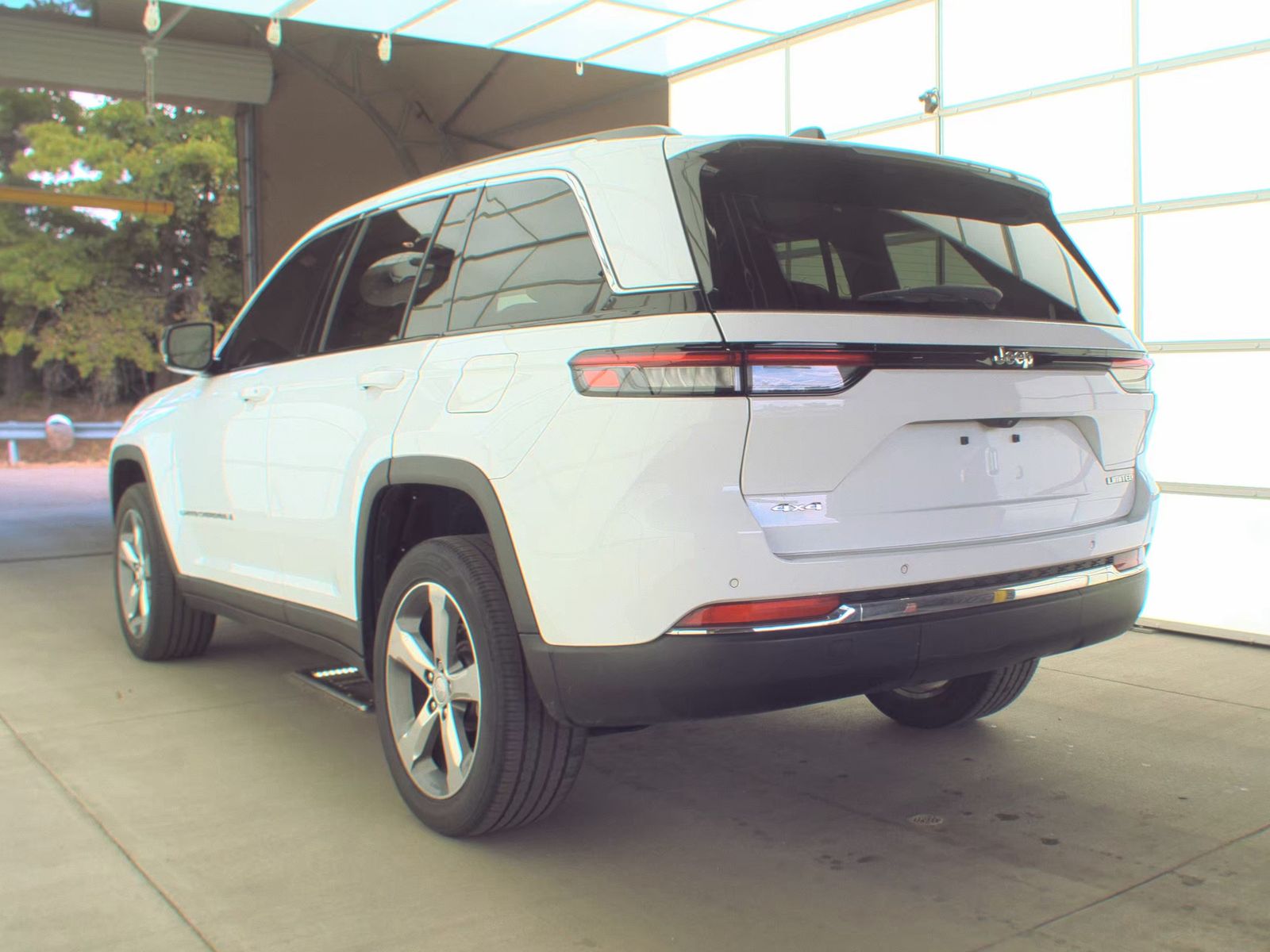 2022 Jeep Grand Cherokee Limited AWD