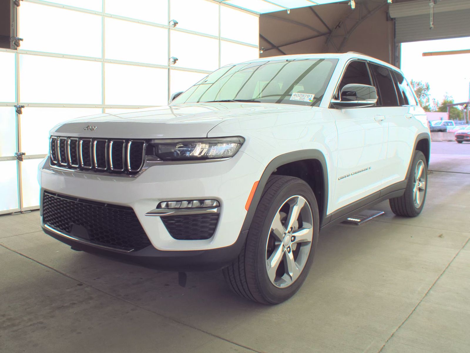 2022 Jeep Grand Cherokee Limited AWD