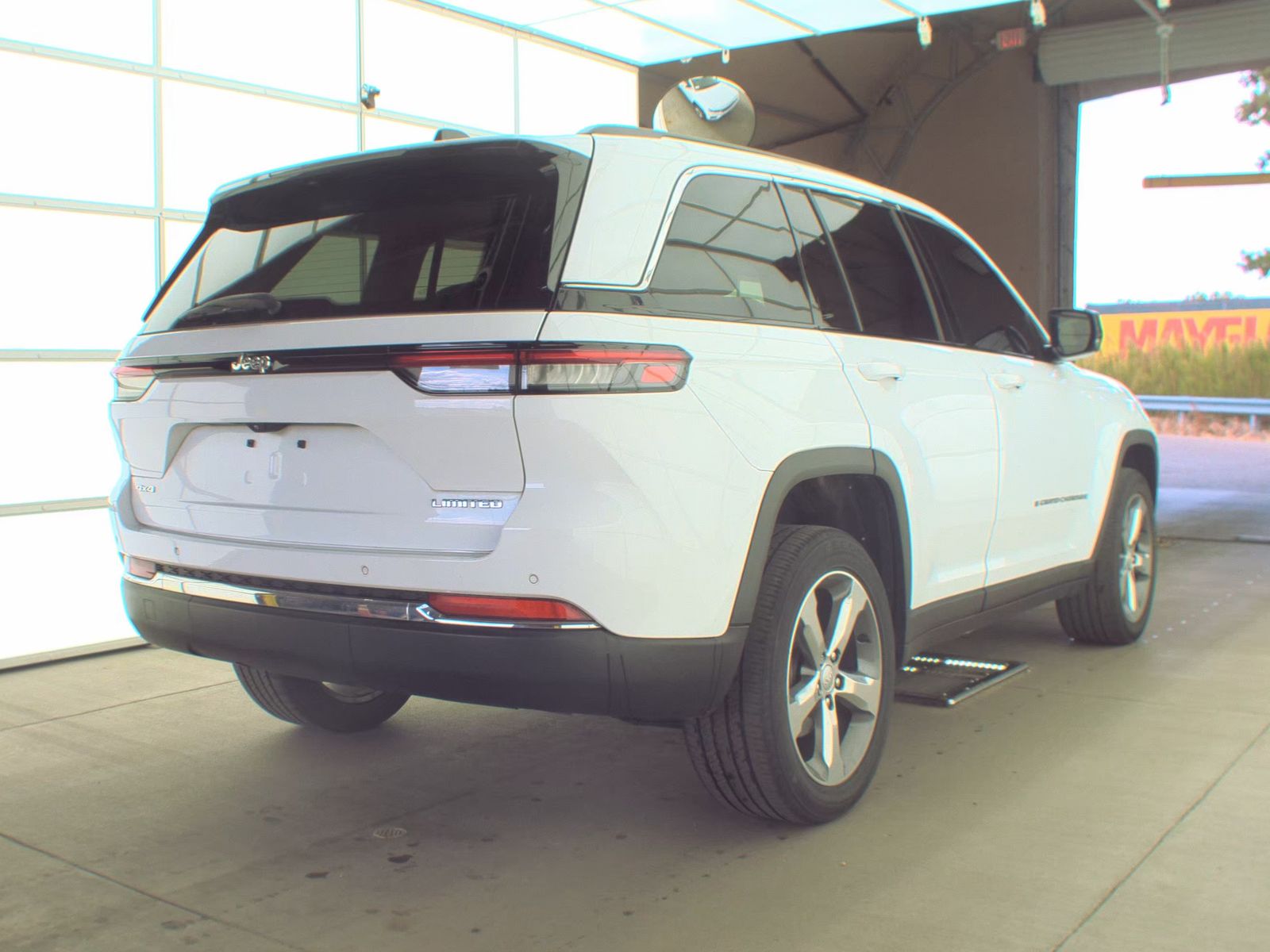 2022 Jeep Grand Cherokee Limited AWD