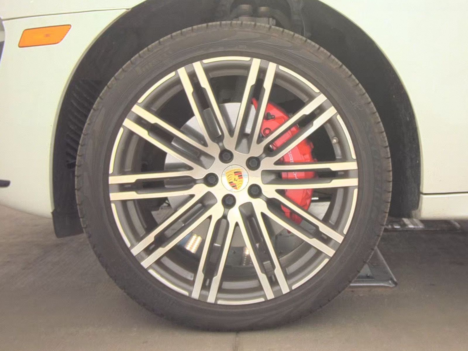 2015 Porsche Macan Turbo AWD