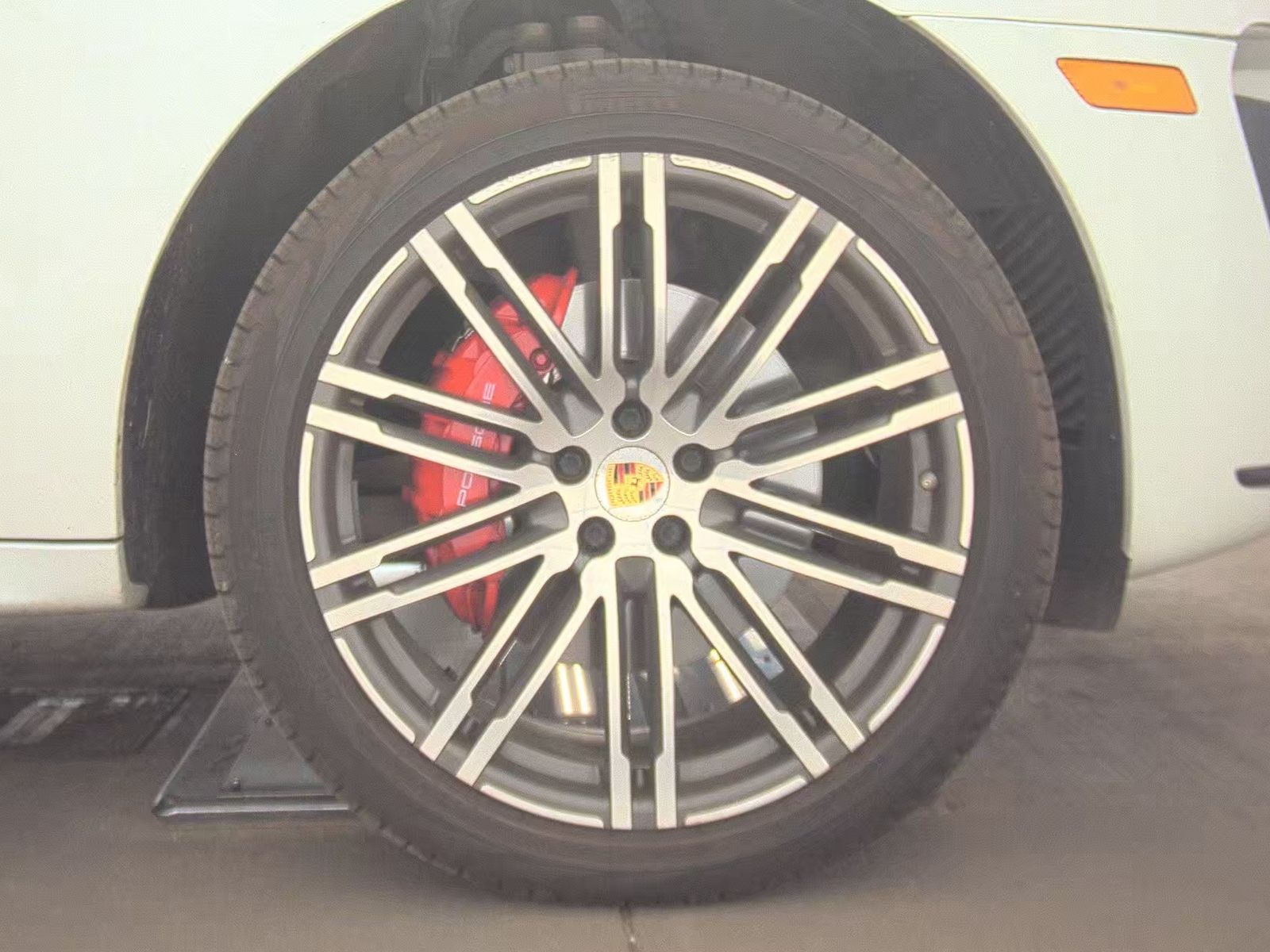 2015 Porsche Macan Turbo AWD