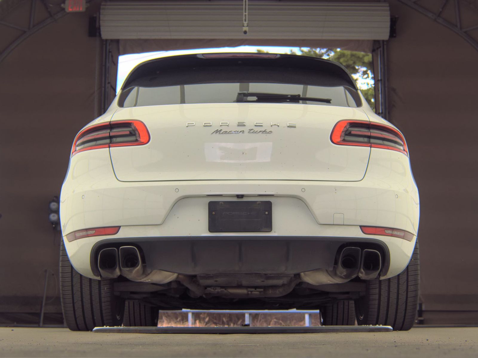 2015 Porsche Macan Turbo AWD