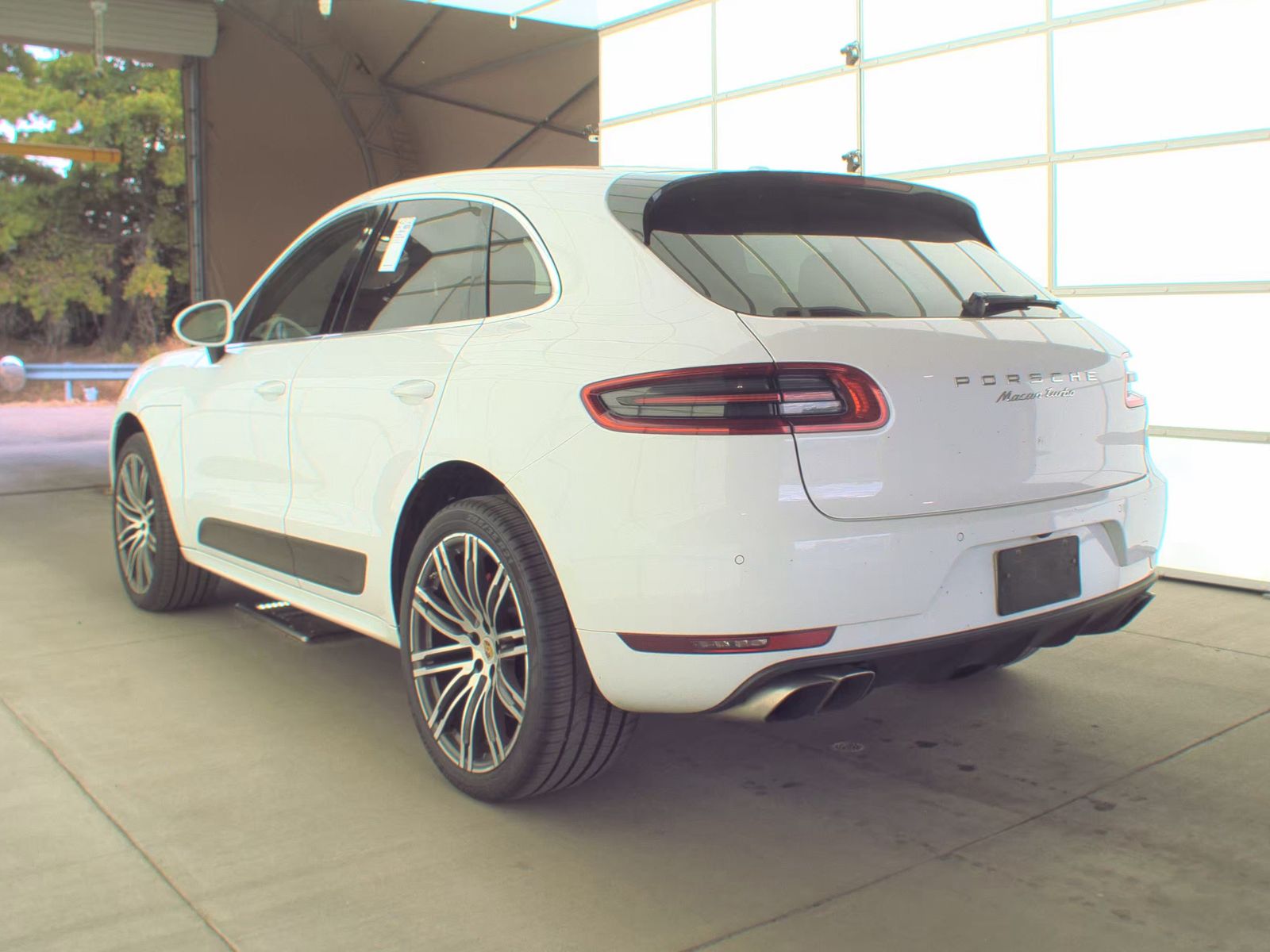 2015 Porsche Macan Turbo AWD