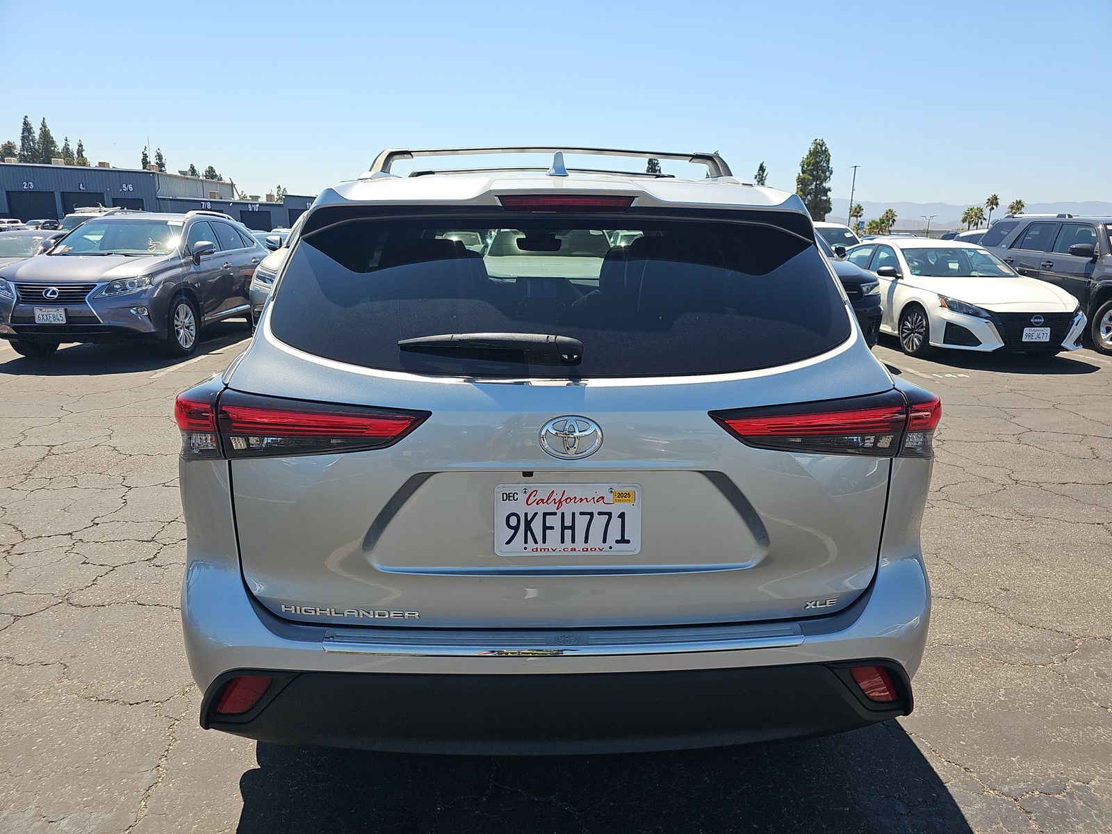 2023 Toyota Highlander XLE FWD