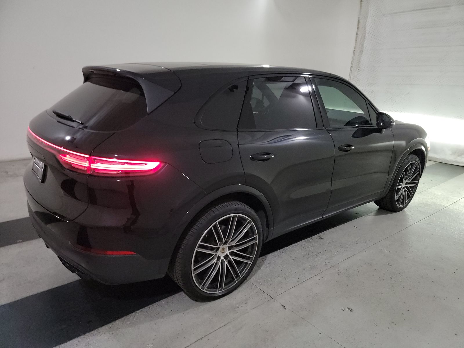 2022 Porsche Cayenne S Platinum Edition AWD