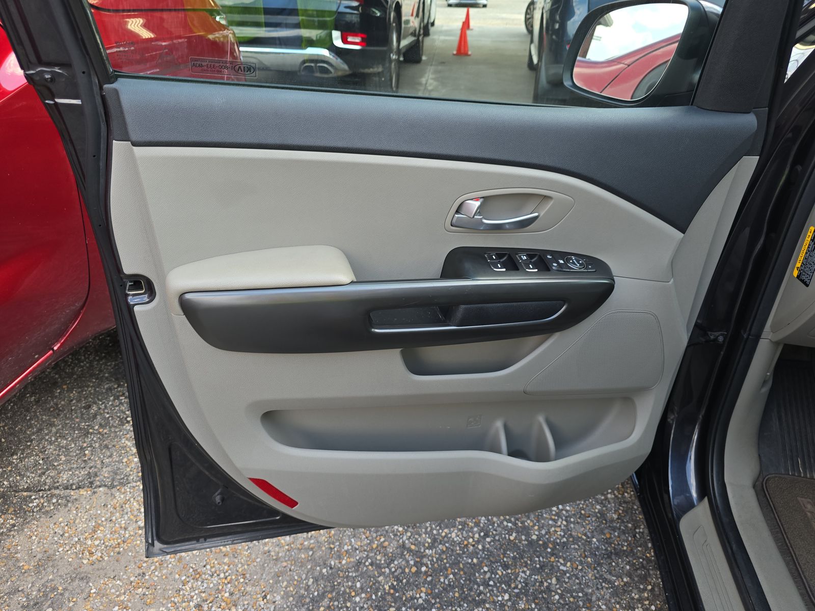 2021 Kia Sedona LX FWD