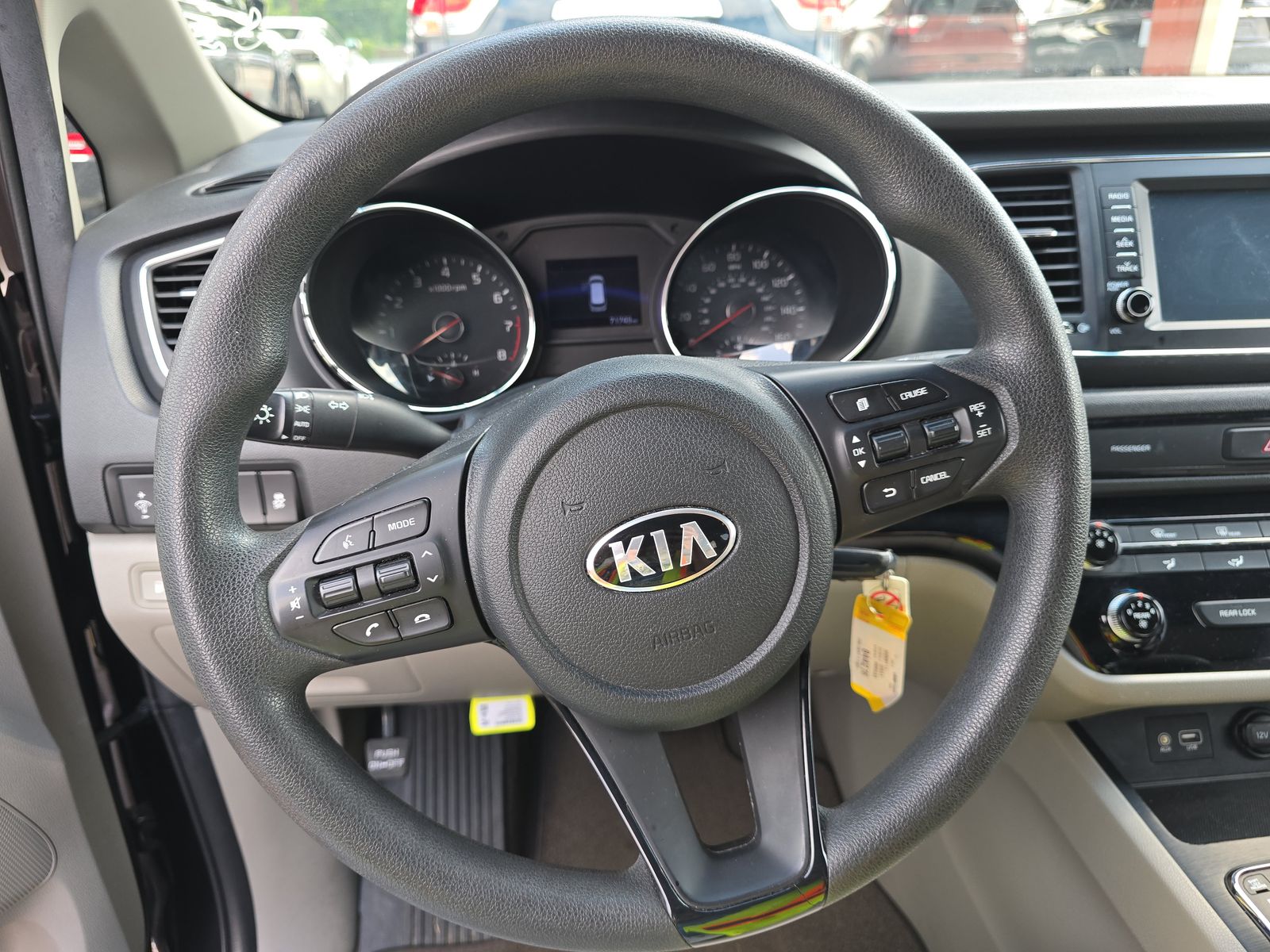 2021 Kia Sedona LX FWD