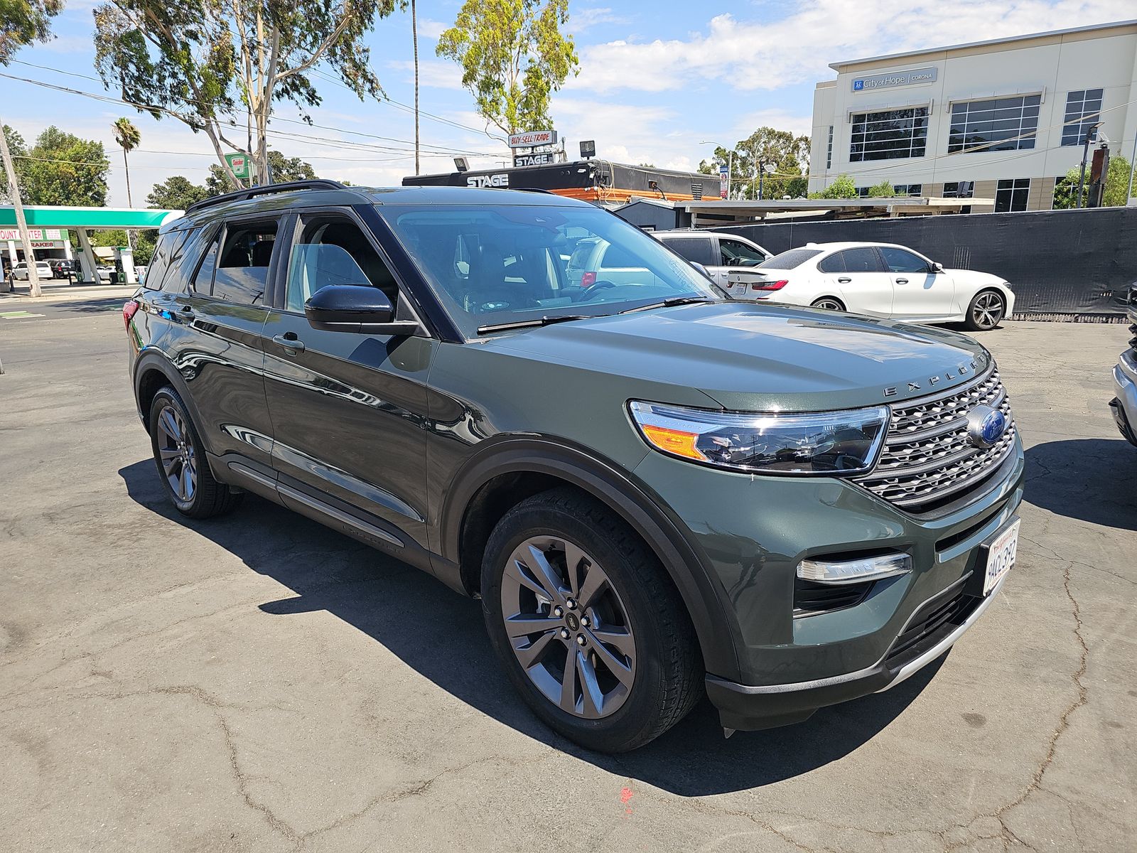 2022 Ford Explorer XLT RWD