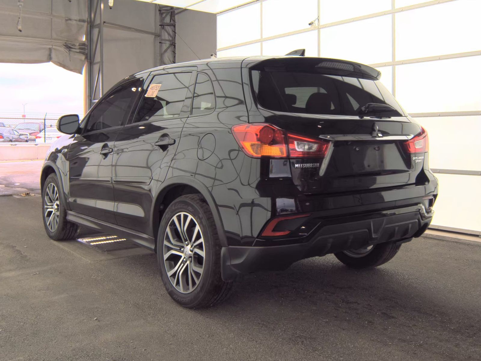 2019 Mitsubishi Outlander Sport LE FWD