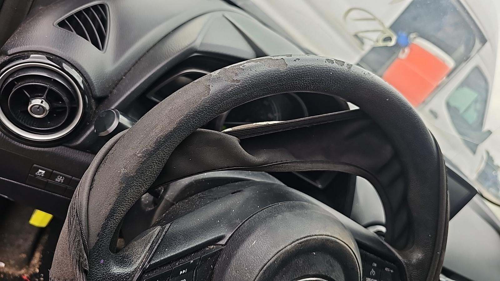 2019 Toyota Yaris LE FWD