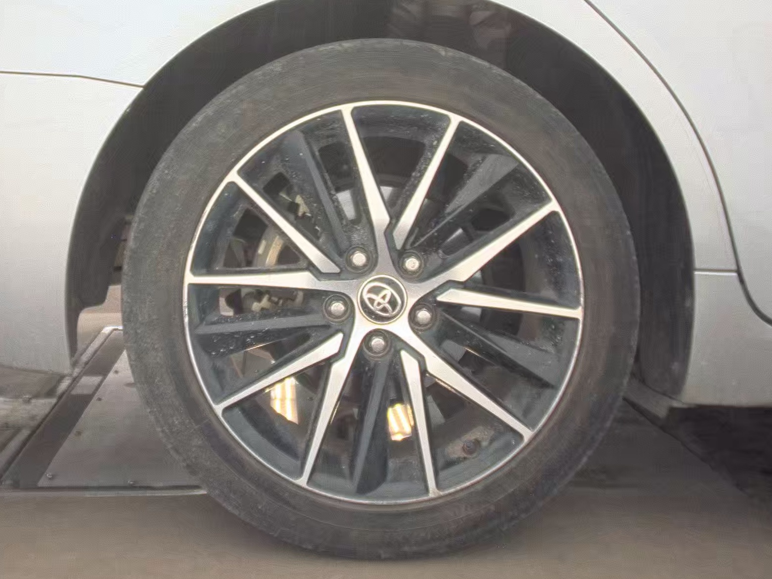 2021 Toyota Camry Hybrid SE FWD