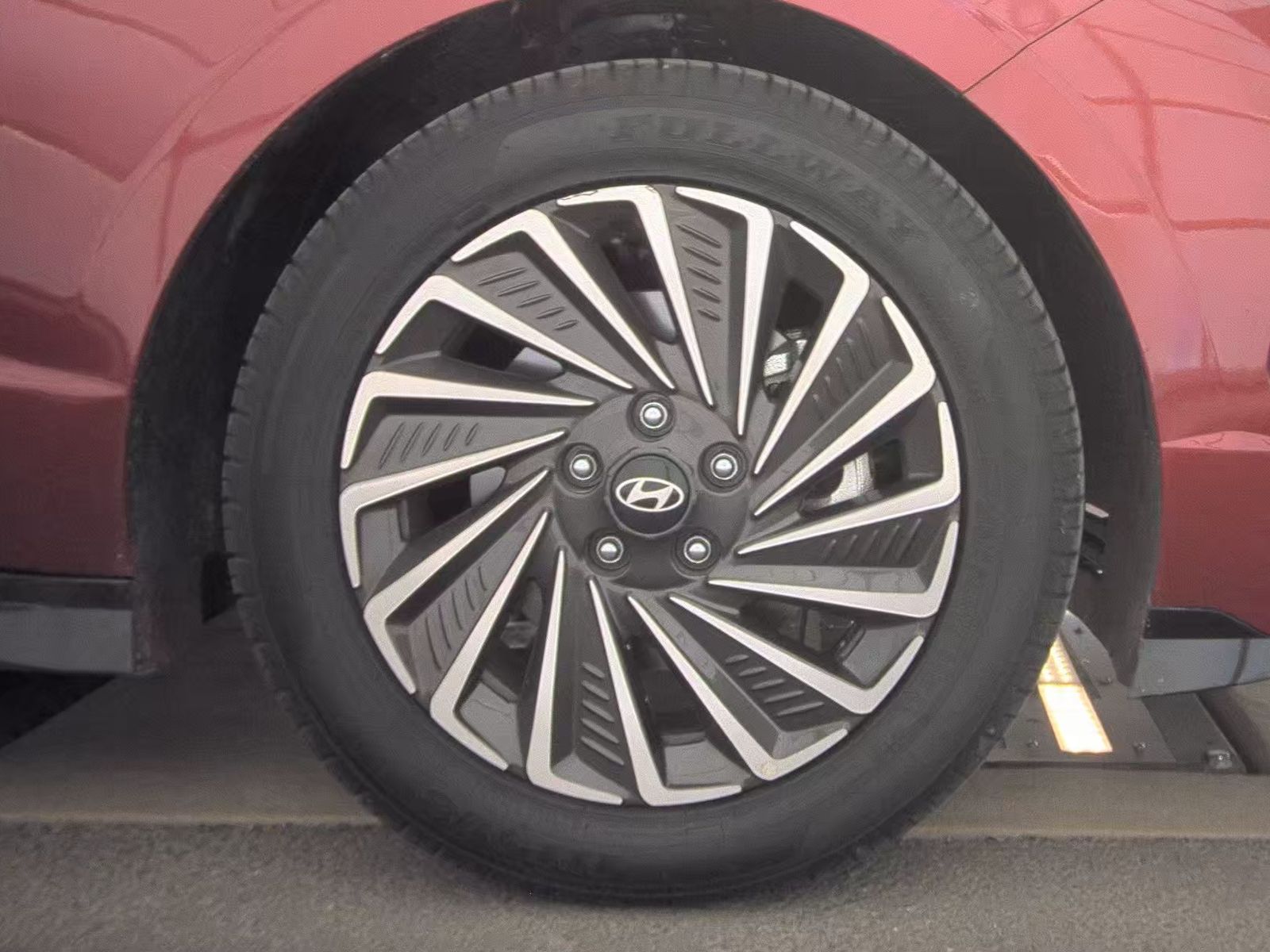 2025 Hyundai Sonata Hybrid SEL FWD