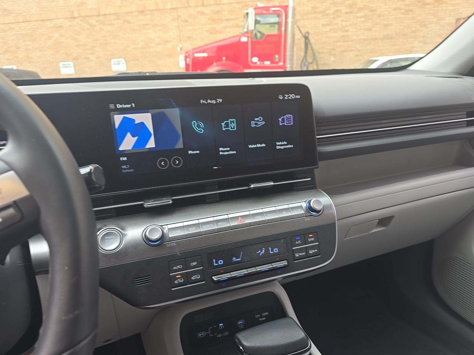 2025 Hyundai Kona SEL AWD