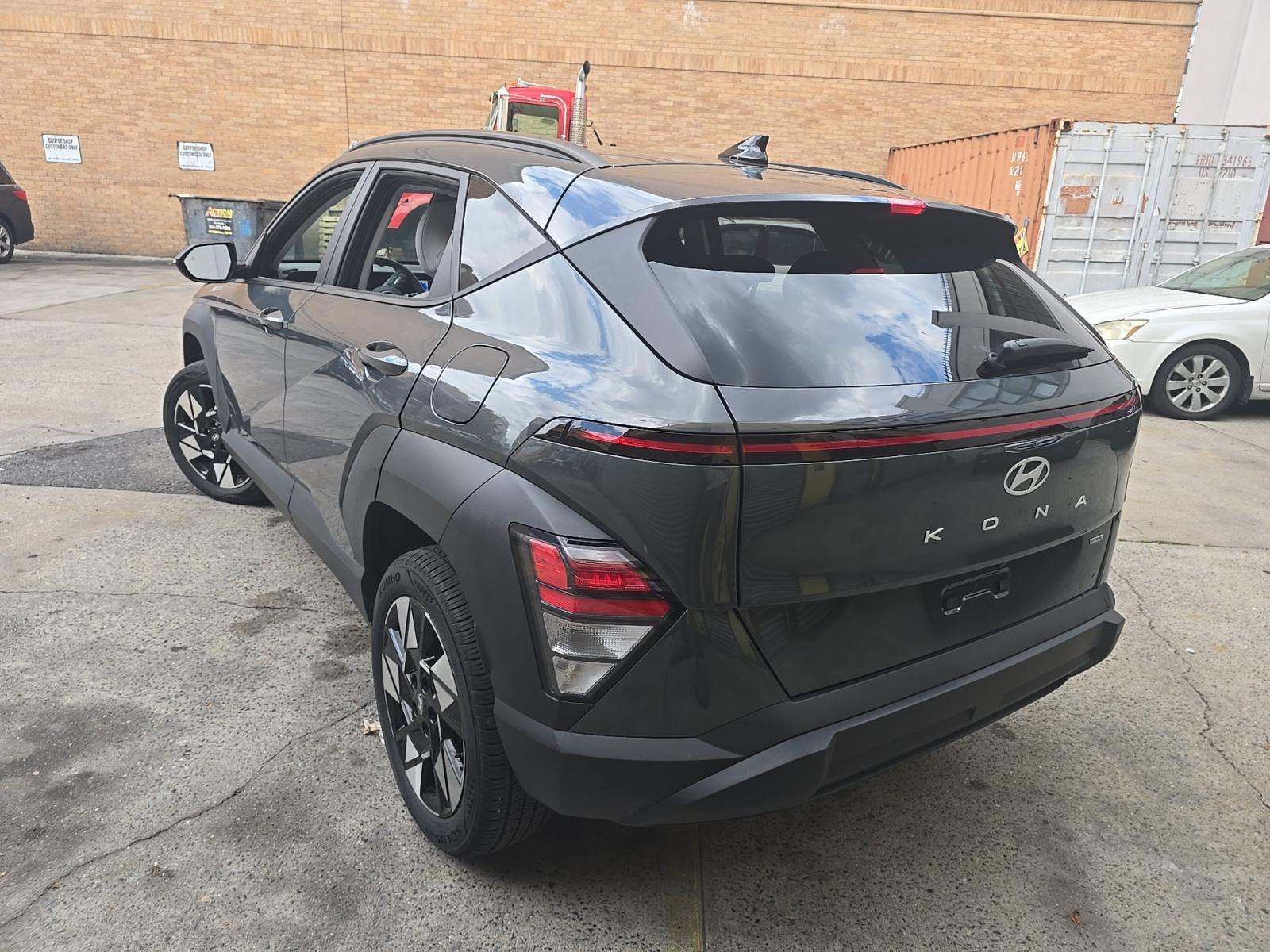 2025 Hyundai Kona SEL AWD