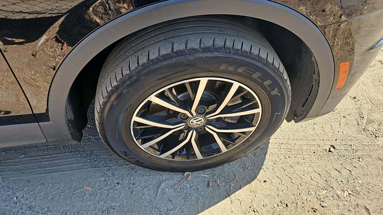 2021 Volkswagen Tiguan 2.0T SE FWD