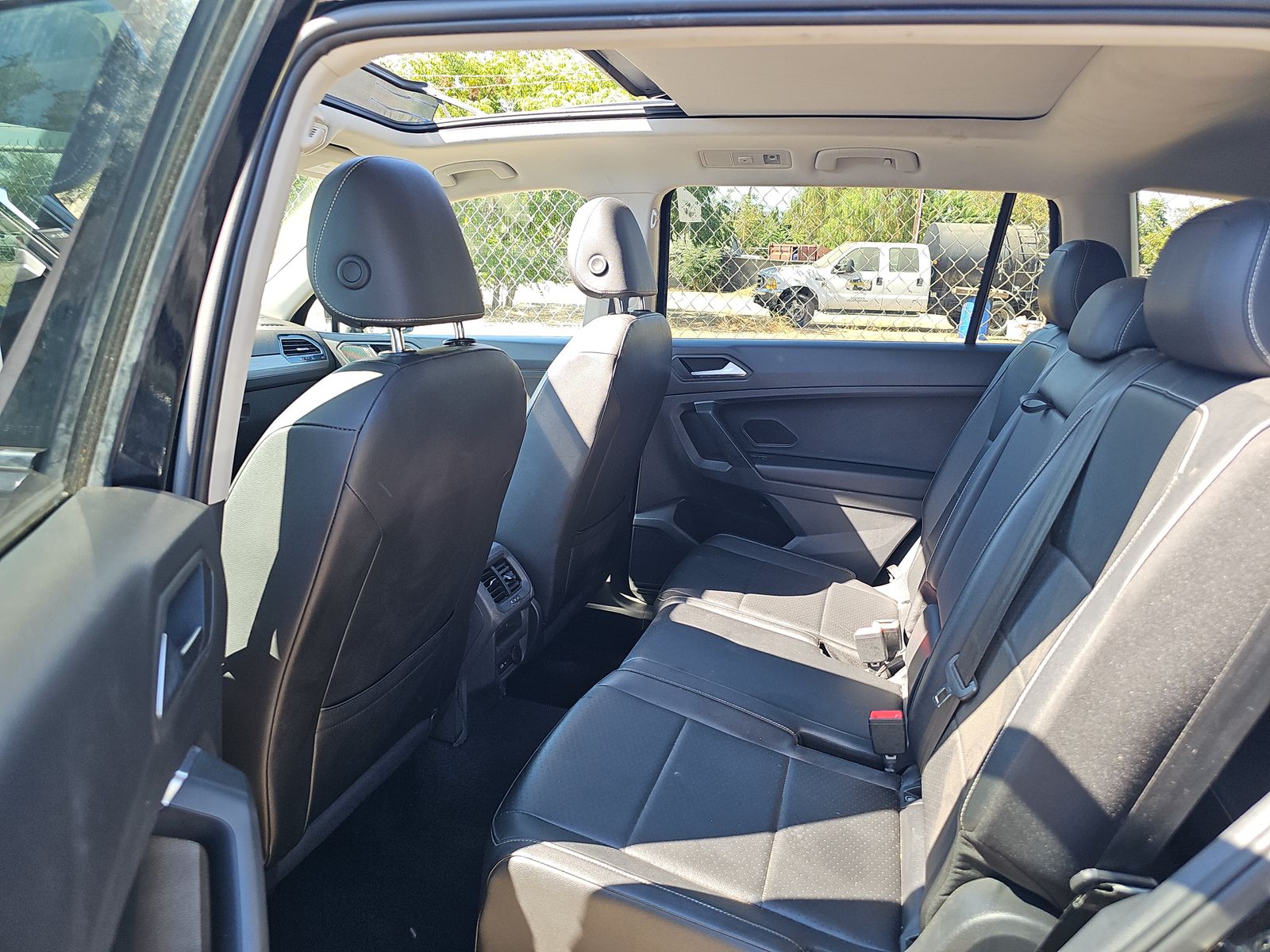 2021 Volkswagen Tiguan 2.0T SE FWD