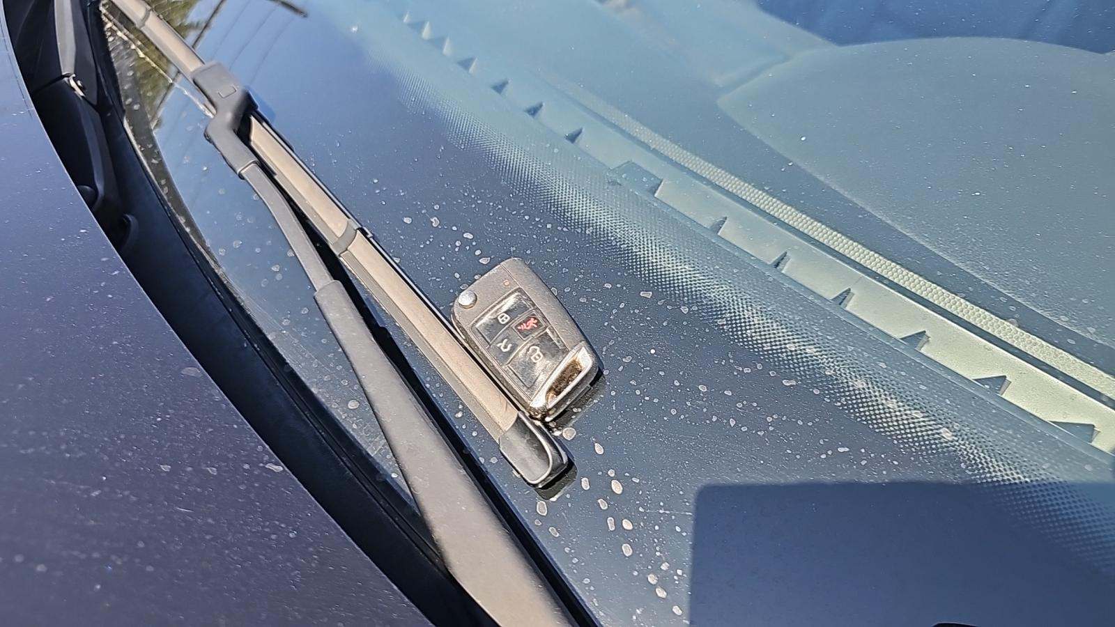 2021 Volkswagen Tiguan 2.0T SE FWD