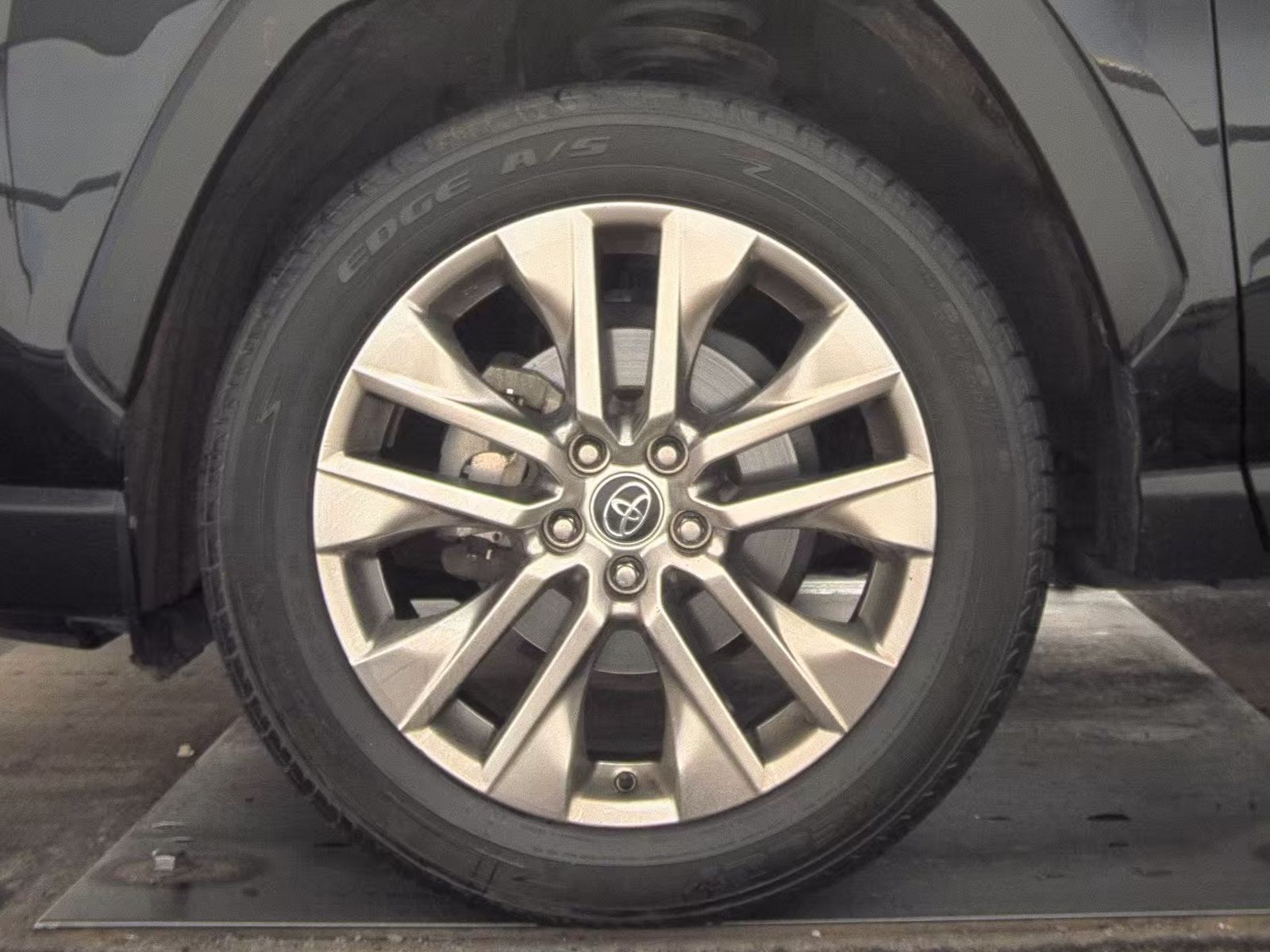2020 Toyota RAV4 XLE Premium FWD